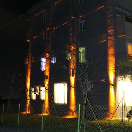 Minsuku B&B Taitung ภายนอก รูปภาพ